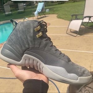 Jordan 12 dark grey used 9/10 condition